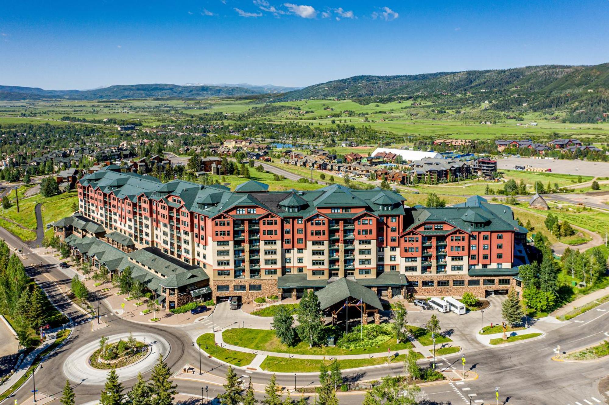 The Steamboat Grand Hotel Steamboat Springs Exterior photo